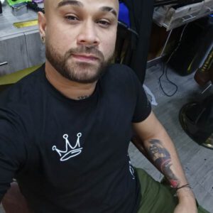 Hola soy Daniel exelente contenido y vídeo llamada